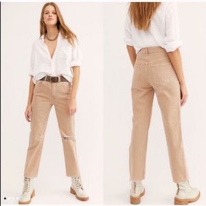 Free People NWOT Distressed Straight Leg Jeans 27